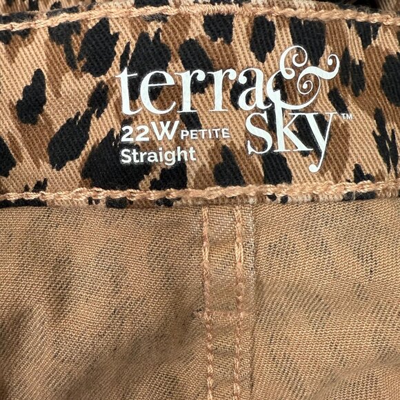 Terra & Sky Women's Plus Leopard Straight Leg Denim Jeans Size 22W Petite - Picture 4 of 11